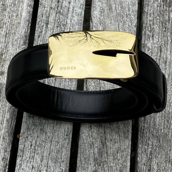 ?Authentic GUCCI Vintage Leather Belt with Brass “G” Gucci  display picture 1